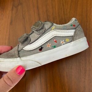 Toddler Vans sneakers